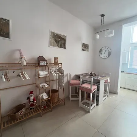 Centro Madame Con Terrazzo E Vista Giardino Lejlighed *