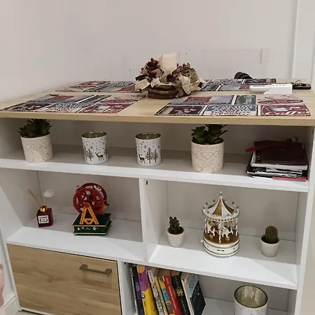 דירה Centro Madame Con Terrazzo E Vista Giardino נאפולי